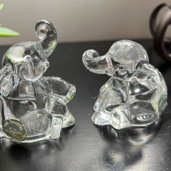 Lenox Elephant Salt & Pepper Shaker Set Full Lead Crystal Prosperity Trunk Up - Picture 7 of 11